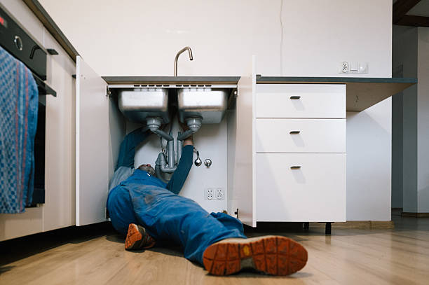 Professional Plumbing technician working in Campton, KY